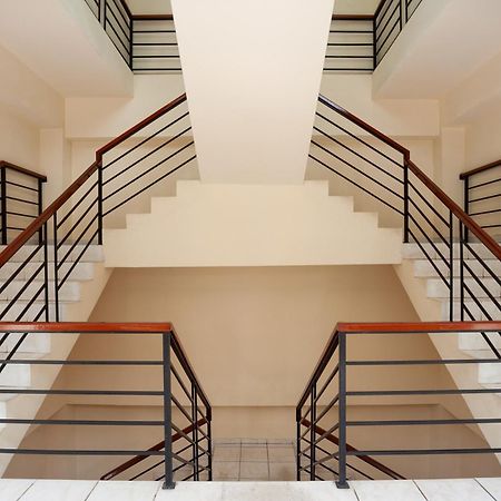 Reddoorz Plus Near Plaza Blok M Джакарта Екстериор снимка